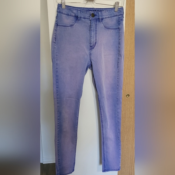 💜2 for $10💜Bundle and save American Eagle Outfitters Purple Skinny Jeans - Picture 1 of 9